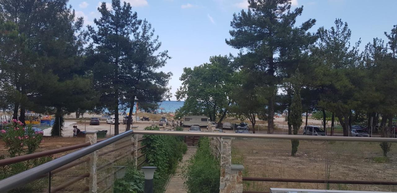 Hatzoudis Luxury Suites Chrysi Ammoudia ภายนอก รูปภาพ