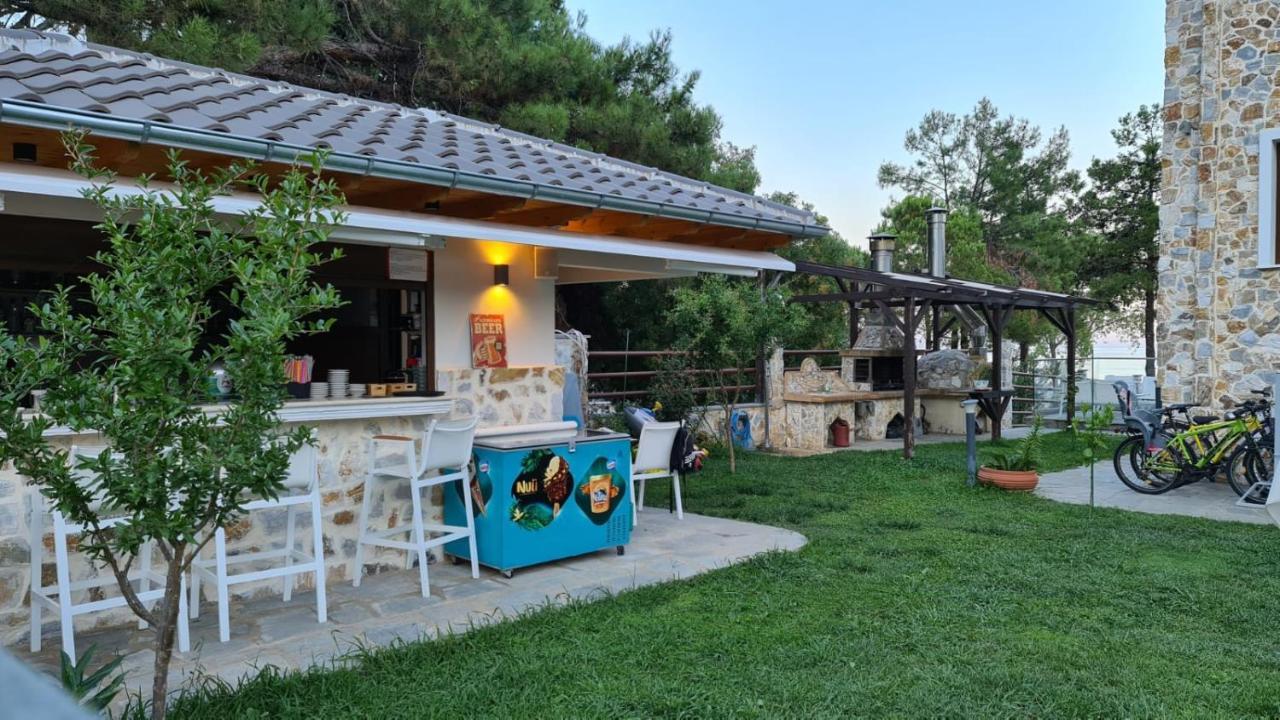Hatzoudis Luxury Suites Chrysi Ammoudia ภายนอก รูปภาพ